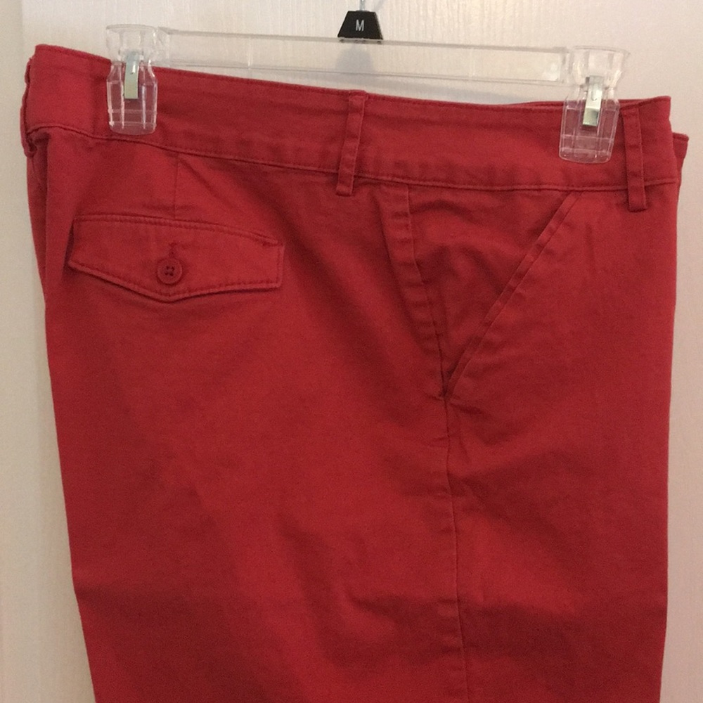 Size 18 Crops -Lee Brand - Picture 2 of 7